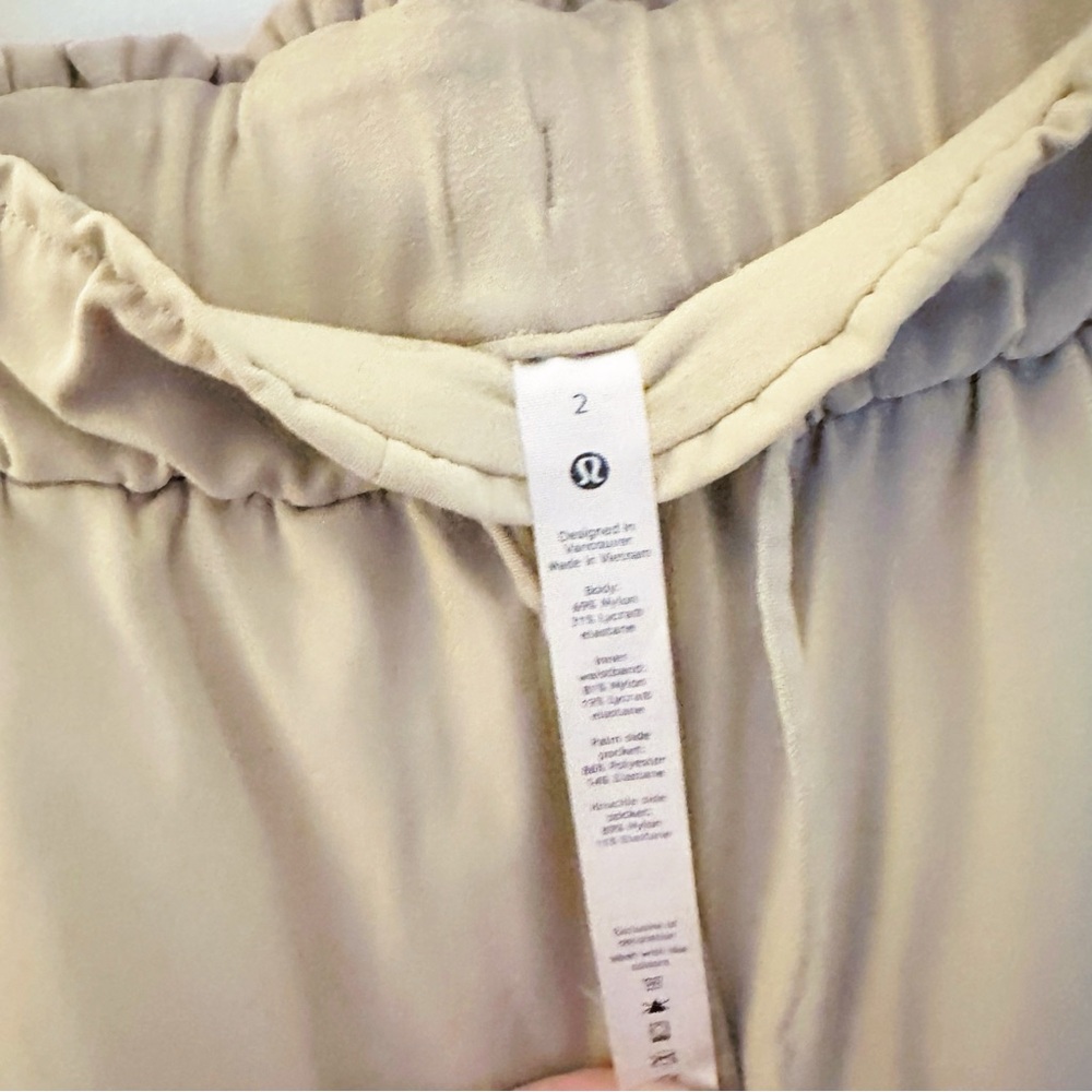 Lululemon 7/8 Keep Moving Pant Trench Sz 2‎ - Picture 5 of 10
